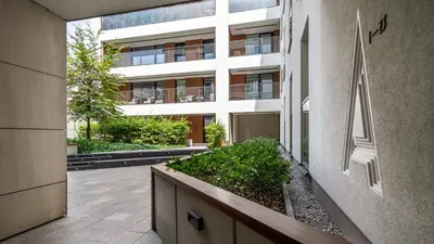 Budynek, w którym mieści się apartament