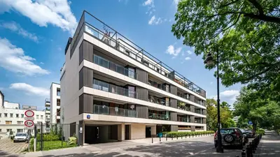 Budynek, w którym mieści się apartament