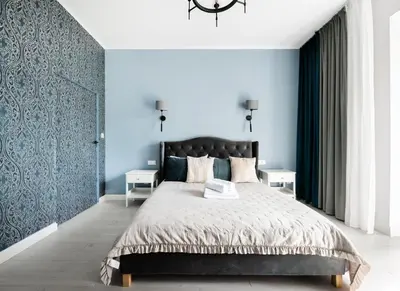 Łóżko lub łóżka w pokoju w obiekcie Wiejska Glamour Apartment by BookingHost