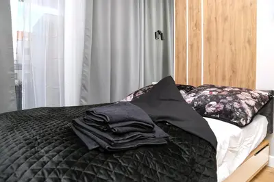 Łóżko lub łóżka w pokoju w obiekcie Komfortowy Apartament w Warszawie, Bemowo, Lazurowa, blisko Metra