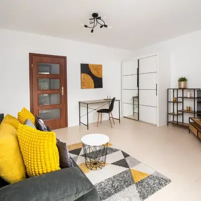Browary Warszawskie Modern Studio by BookingHost