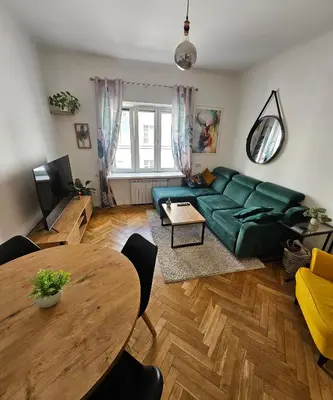 Część wypoczynkowa w obiekcie Juliana Smulikowskiego 2