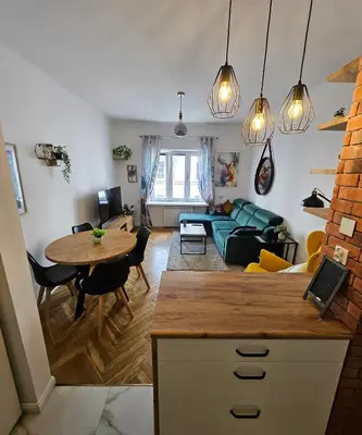 Część wypoczynkowa w obiekcie Juliana Smulikowskiego 2