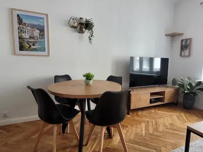 Telewizja i/lub zestaw kina domowego w obiekcie Juliana Smulikowskiego 2