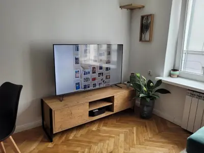 Telewizja i/lub zestaw kina domowego w obiekcie Juliana Smulikowskiego 2