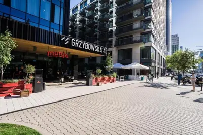 Budynek, w którym mieści się apartament