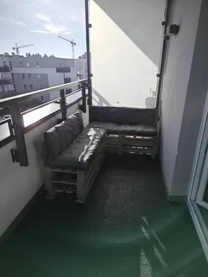 Balkon lub taras w obiekcie Przytulne mieszkanie przy Kanale Żerańskim