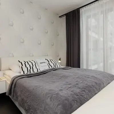 Warsaw City Center Apartment Grzybowska 85 with Parking by Noclegi Renters