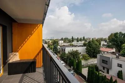 Balkon lub taras w obiekcie Wagonowa Premium Studio Chopin Airport