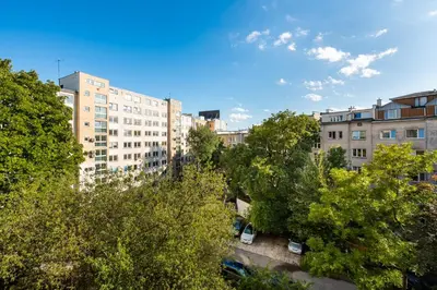 Budynek, w którym mieści się apartament