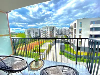 Balkon lub taras w obiekcie Centre Airport Boutique Designer Bath, 3-4 days best offer, Kitchen, Balkony, Aircon