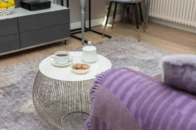 Część wypoczynkowa w obiekcie Cosy Studio Nowy Świat Śródmieście by Noclegi Renters