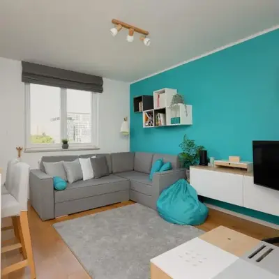 Metro Wilanowska Apartment with Parking by Noclegi Renters