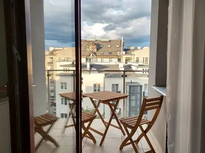 Balkon lub taras w obiekcie Metro Zabkowska - Bright and silent