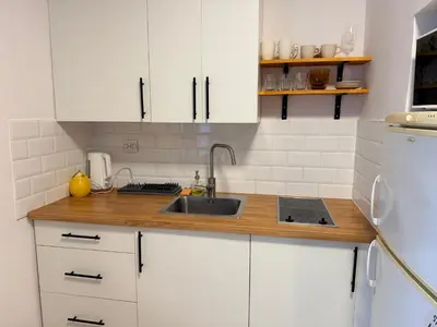 Kuchnia lub aneks kuchenny w obiekcie OhMyHome - Hala Mirowska