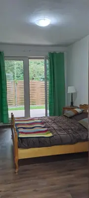 Łóżko lub łóżka w pokoju w obiekcie Gawota 9