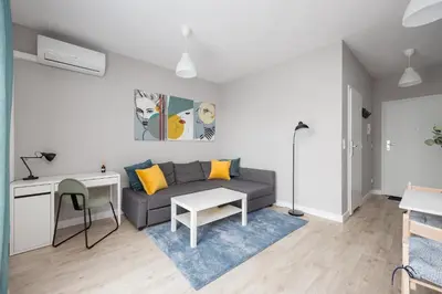 Część wypoczynkowa w obiekcie Praga Jagiellońska Comfort Studio by BookingHost