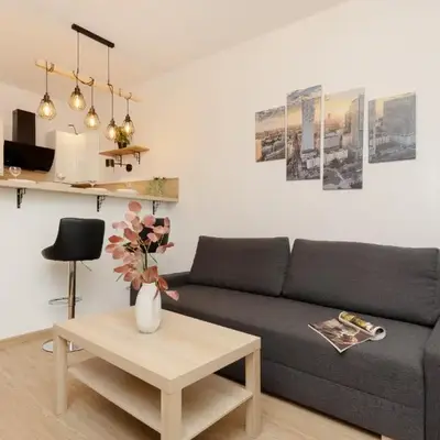 Roomy Apartment Oczapowskiego in Bielany by Noclegi Renters