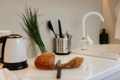 Plan piętra w obiekcie Jana Pawła II 36 - Bezpłatny podziemny garaż - Free Parking - W pełni wyposażone studio - Better Rental