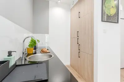 Kuchnia lub aneks kuchenny w obiekcie Warsaw City Expo Center Apartments