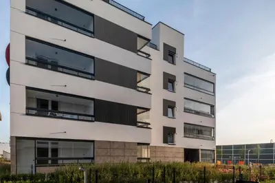 Budynek, w którym mieści się apartament