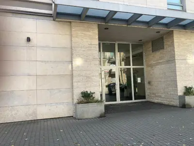 Fasada lub wejście do obiektu Przestronny apartament na Dolnej