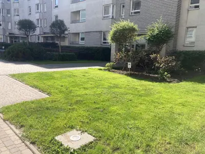 Ogród w obiekcie Przestronny apartament na Dolnej