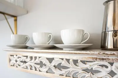 Zestaw do parzenia kawy i herbaty w obiekcie Wola Burakowska Comfort Studio by BookingHost
