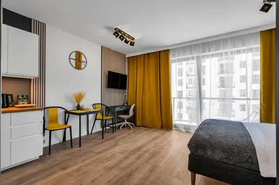Telewizja i/lub zestaw kina domowego w obiekcie Lotnisko Chopina Modern Studio