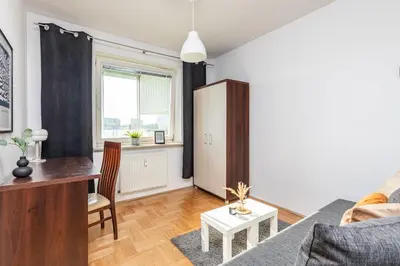 Kuchnia lub aneks kuchenny w obiekcie ROOM Powstańców Śląskich 61