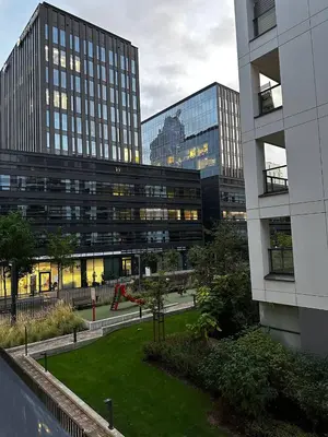 Budynek, w którym mieści się apartament