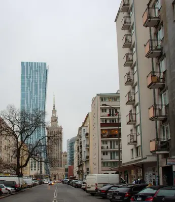 Widok na miasto Warszawa z tego apartamentu