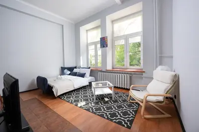 Część wypoczynkowa w obiekcie Hoża 62 Comfort Studio by BookingHost