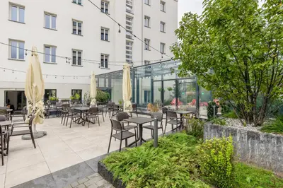 Budynek, w którym mieści się apartament
