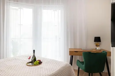 Telewizja i/lub zestaw kina domowego w obiekcie Exclusive Studio on Kasprzaka Street Warsaw Tower Bliska Wola