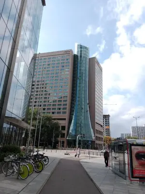 Budynek, w którym mieści się apartament