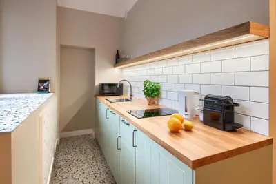 Kuchnia lub aneks kuchenny w obiekcie New! Modern Studio in Mokotów - near City Centre SGH Metro Tram by APARTEL