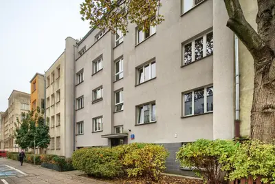 Budynek, w którym mieści się apartament