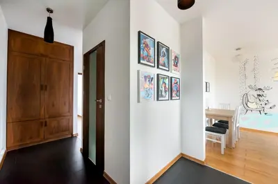 Plan piętra w obiekcie Bemowo Kocjana 2-Bedroom Apartment by BookingHost