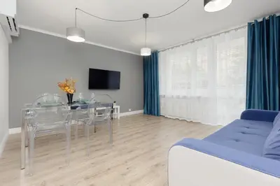 Telewizja i/lub zestaw kina domowego w obiekcie Praga Apartment Łukowska by Noclegi Renters
