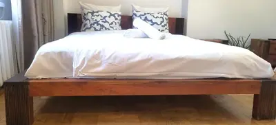 Łóżko lub łóżka w pokoju w obiekcie Art Dreams Apartament Chmielna 5