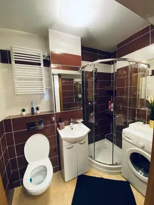 Łazienka w obiekcie ClickTheFlat Solidarności City Center Apart Rooms