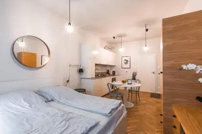 Plan piętra w obiekcie Cute Apartment perfect for business and travel.