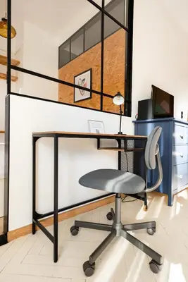 Plan piętra w obiekcie Saska Kępa Loft Style Apartment by BookingHost