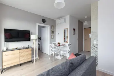 Telewizja i/lub zestaw kina domowego w obiekcie SuperApart Nowy Służewiec, next to Chopina airport, Tor Służewiec, AirCondition