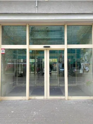 Fasada lub wejście do obiektu IVORY HOUSE ( CENTRUM )