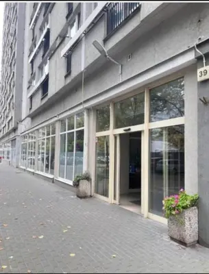 Budynek, w którym mieści się apartament