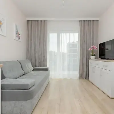 Cozy Apartment Łopuszańska by Noclegi Renters