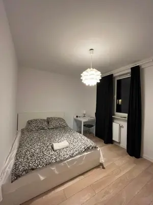 Łóżko lub łóżka w pokoju w obiekcie cybernetyki2 INN near airport