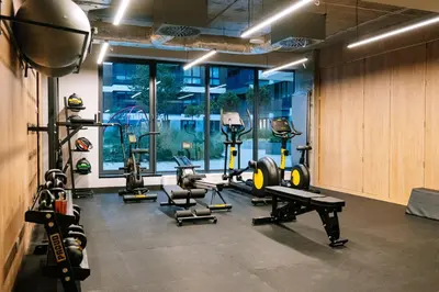 Centrum fitness w obiekcie Warsaw Prestige Suites - Two-Level Loft, 72m2, 1000Mbs Internet, Parking, Gym - by Rentujemy